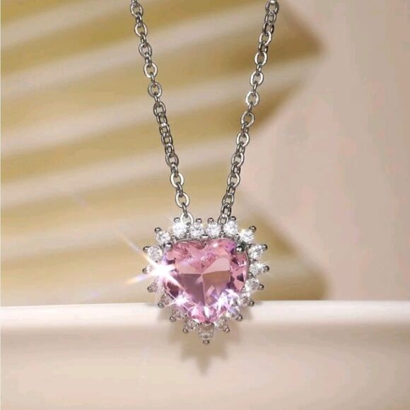 Rhinestone Heart Charm Pendant Necklace - Picture 4 of 5